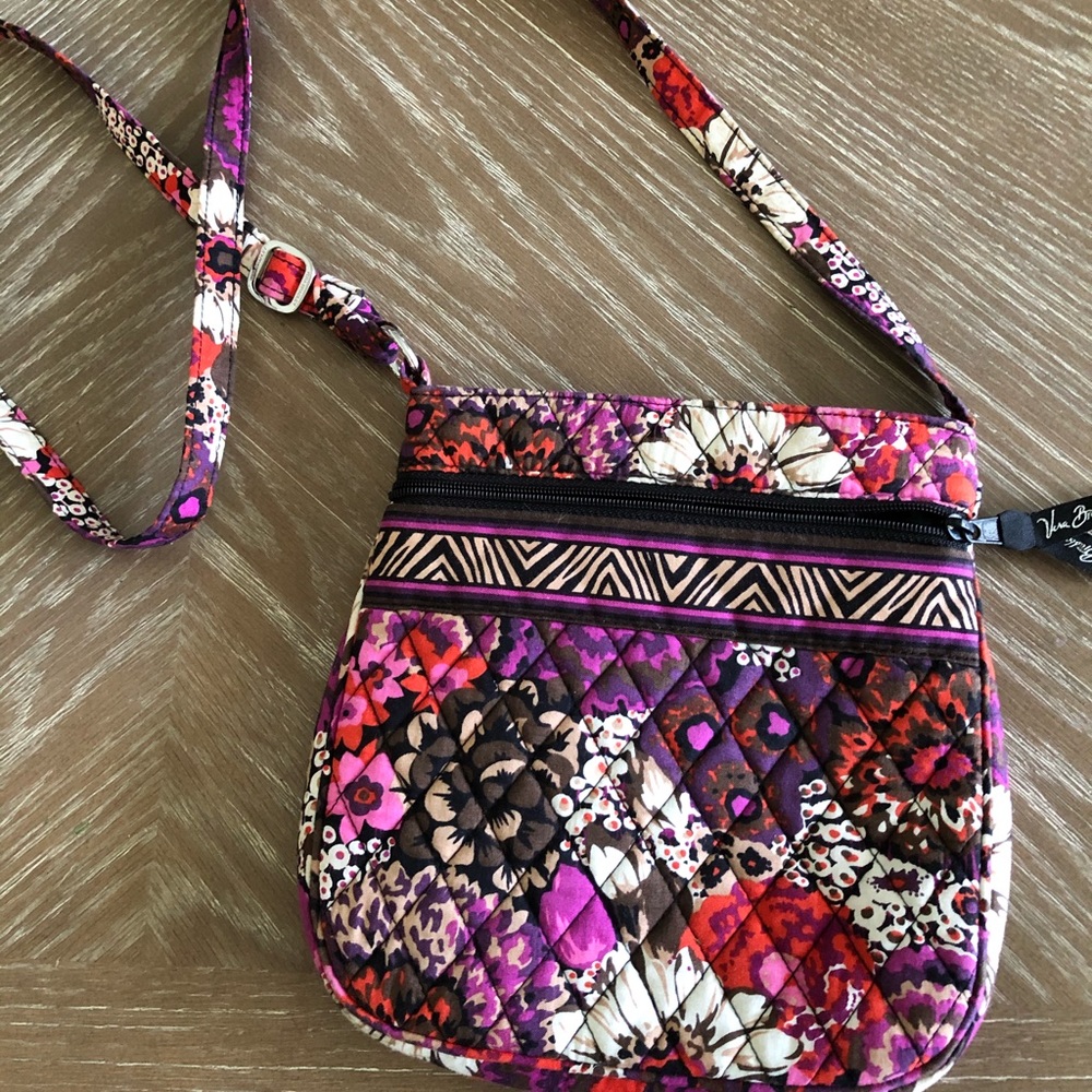 Vera Bradley cross body purse.
